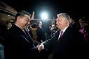 Xi Jinping shakes hands with Viktor Orban (Vivien Cher Benko/Hungarian Prime Minister’s Office/MTI via AP)