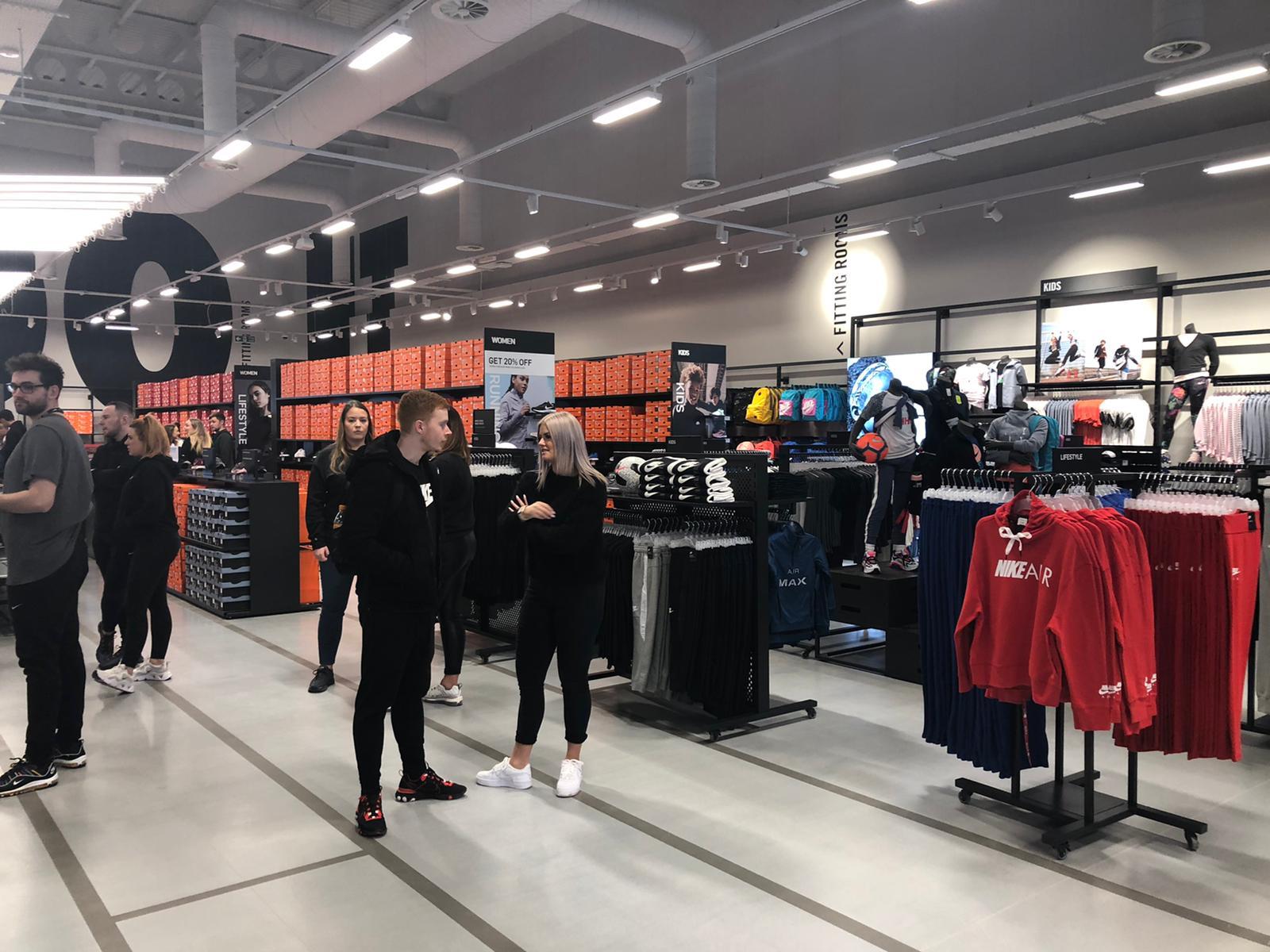 london outlet nike