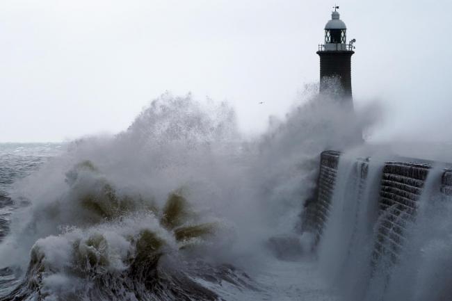 Huge waves are expected on the east coast